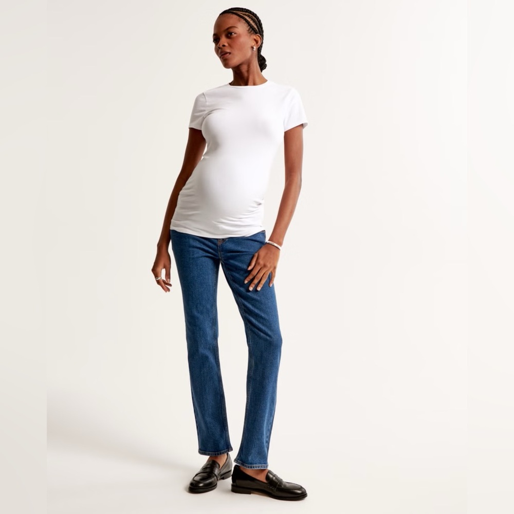 Abercrombie maternity ankle straight Jean size 28 size 6 great for pregnancy